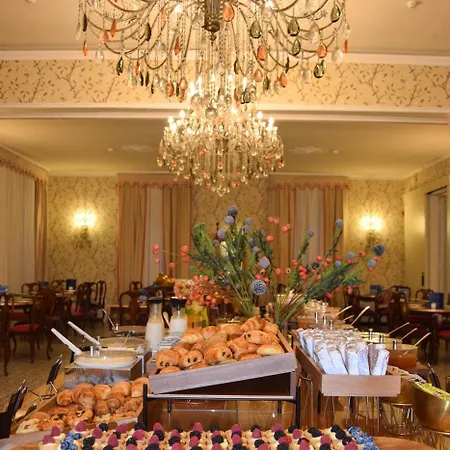 Hotel Palace