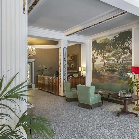 Palace Hotel 4*