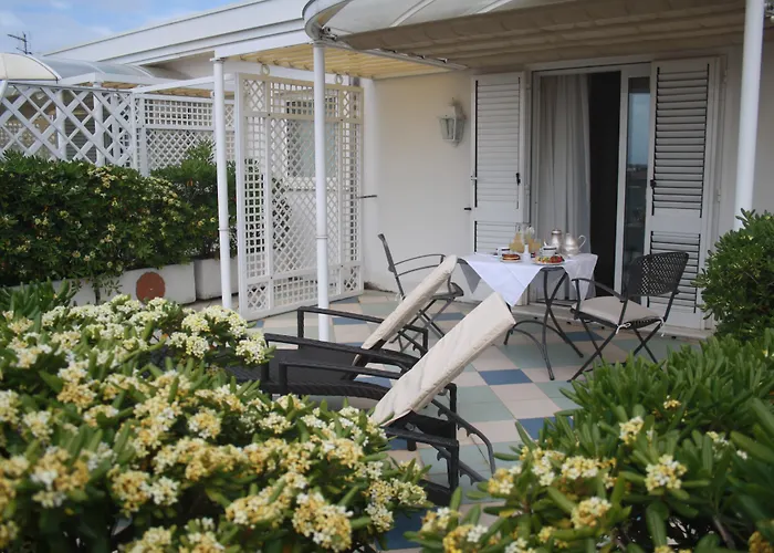 Palace Виареджо