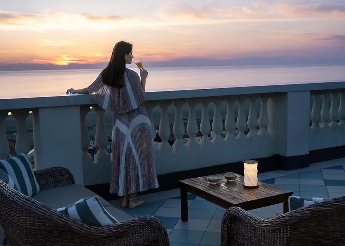 Palace Отель 4*