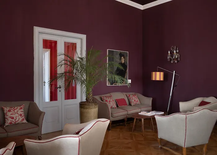 Palace 4* Виареджо