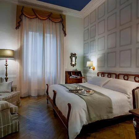 Отель Palace Виареджо