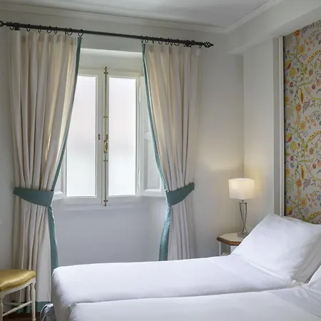 Ξενοδοχείο Palace 4*