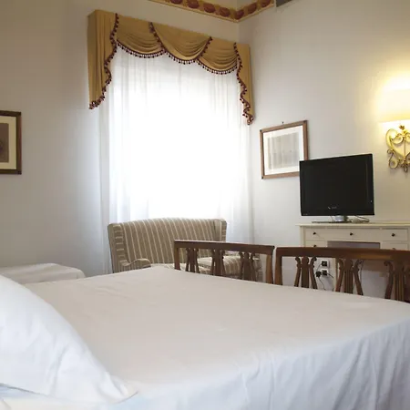 Palace Viareggio