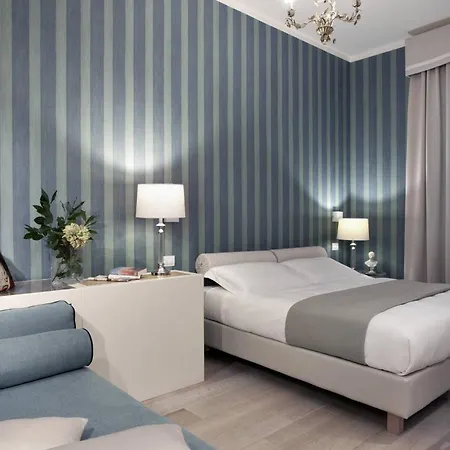 パレス 4*